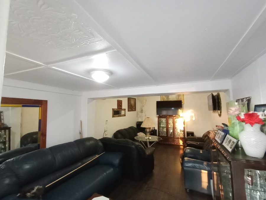 3 Bedroom Property for Sale in Riverside Western Cape